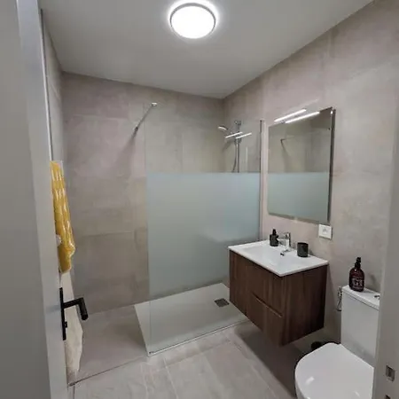 2 Pieces Lumineux A Sur Apartment